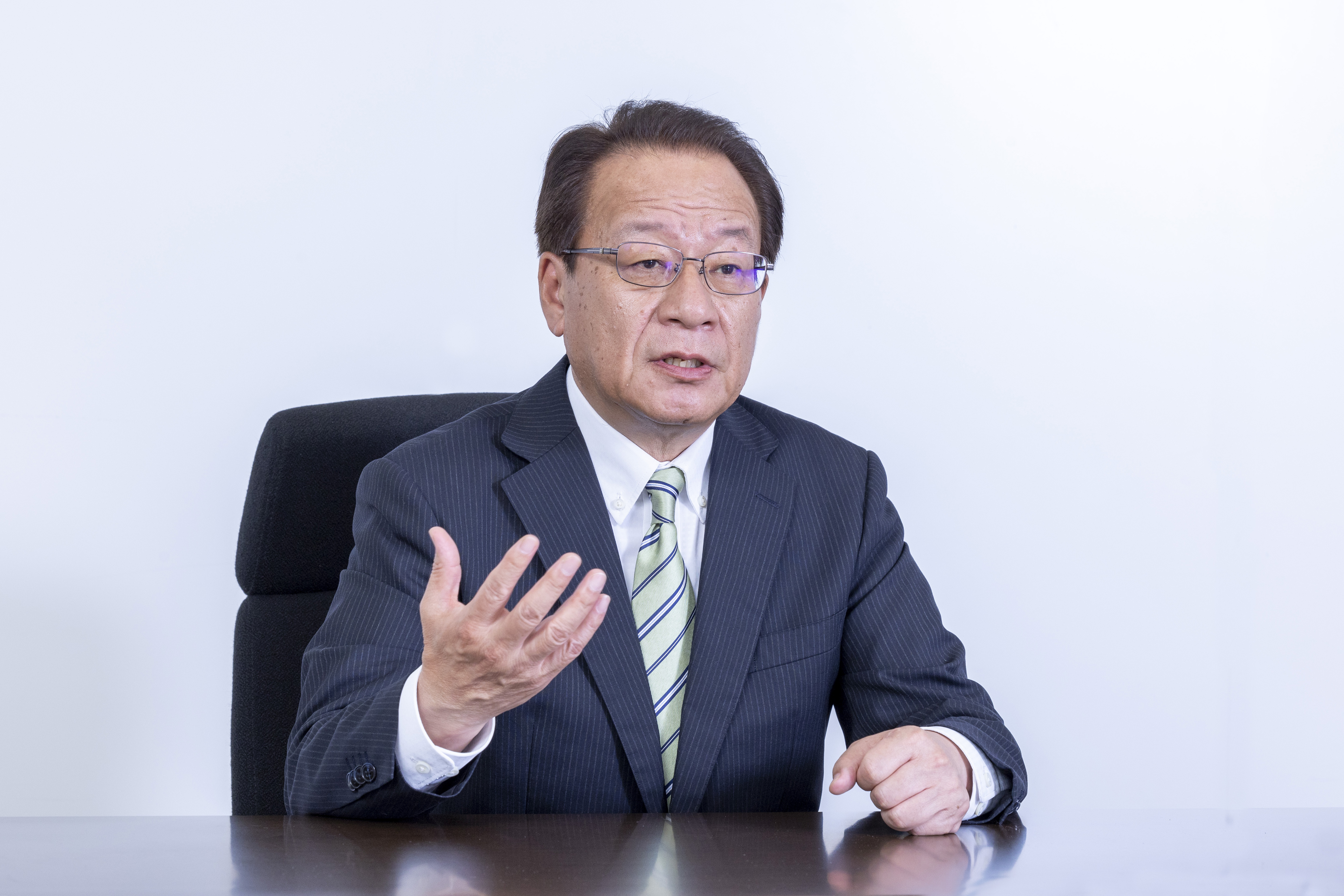 藤倉コンポジット株式会社 代表取締役社長執行役員 森田 健司
